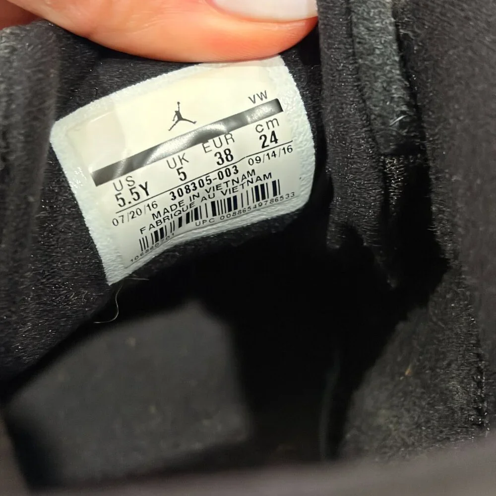 2017 Air Jordan 12 Retro Low BG 'Black Max Orange'